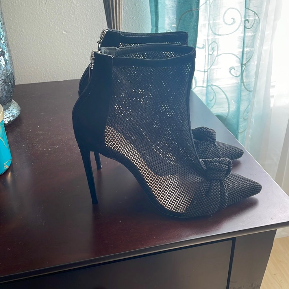 Schultz Mesh Booties
